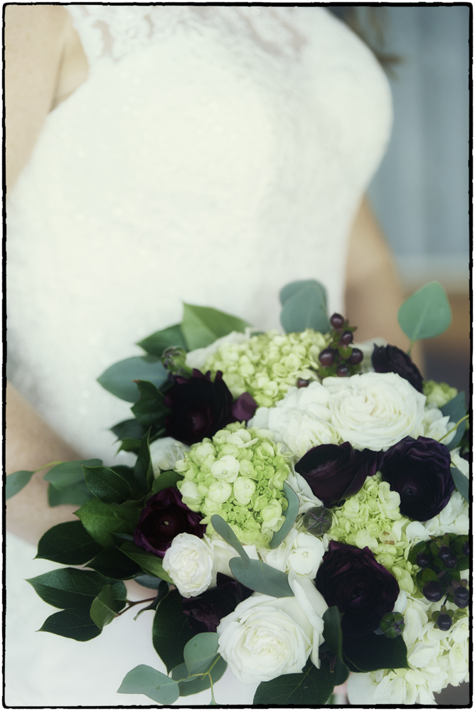 Gray Florist Wedding Photo
